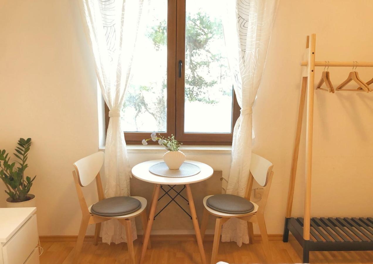 Отель Rondina House Корчула Экстерьер фото